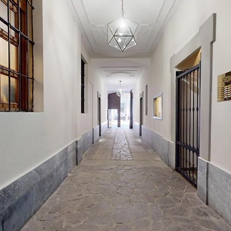 Guest House Duomo Milano Milão Exterior foto
